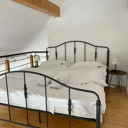 Apartment The Honey Nook Zlatibor